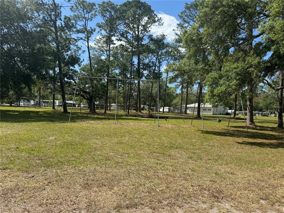 待售: $74,000 (1 贝兹, 1 浴室, 400 平方英尺)