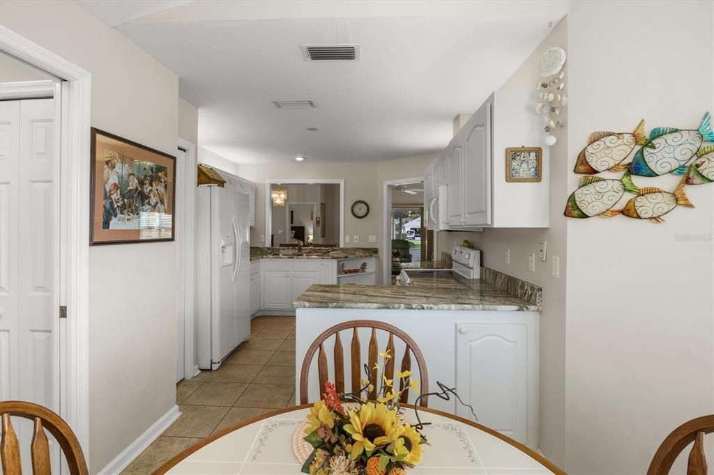 For Sale: $259,900 (2 beds, 2 baths, 1574 Square Feet)