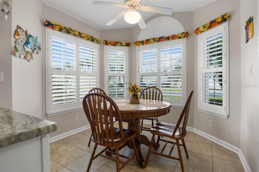 For Sale: $259,900 (2 beds, 2 baths, 1574 Square Feet)