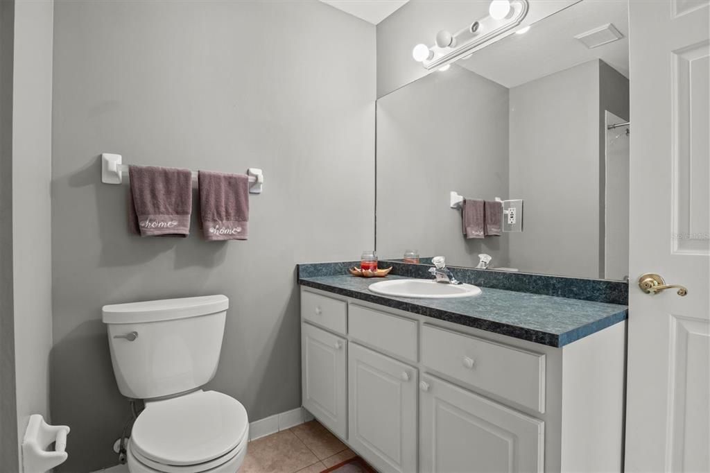 For Sale: $259,900 (2 beds, 2 baths, 1574 Square Feet)