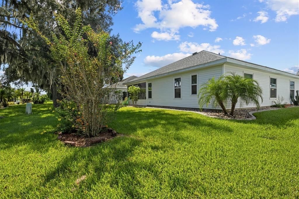 For Sale: $259,900 (2 beds, 2 baths, 1574 Square Feet)