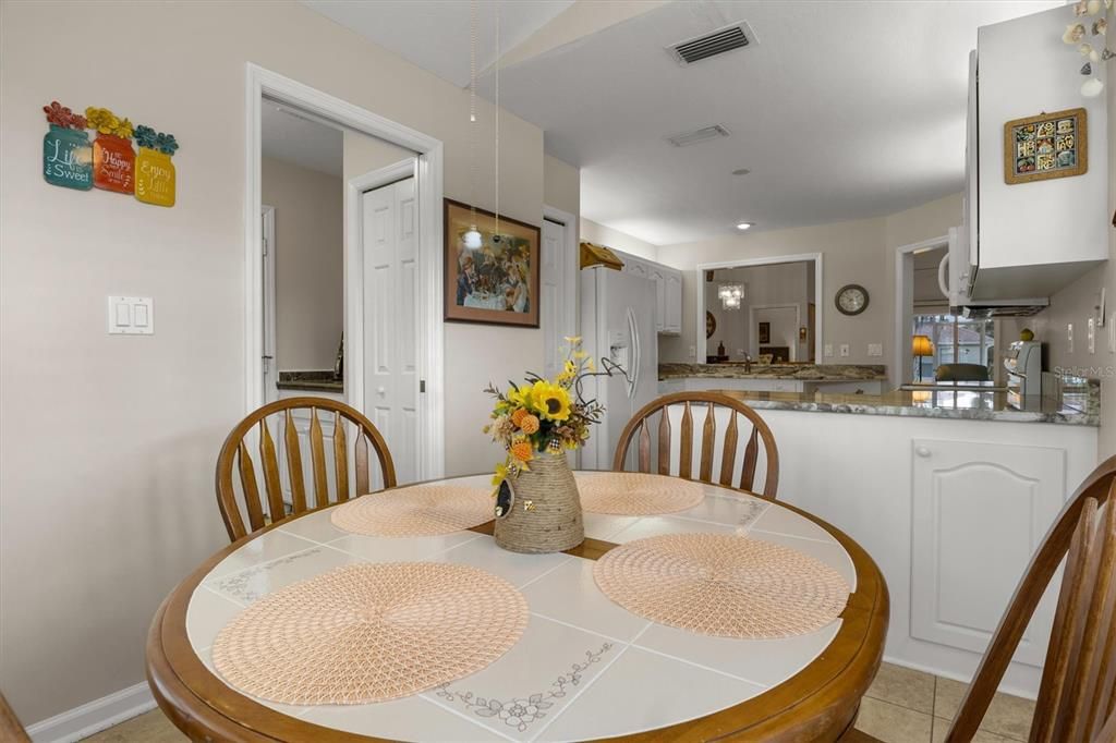 For Sale: $259,900 (2 beds, 2 baths, 1574 Square Feet)