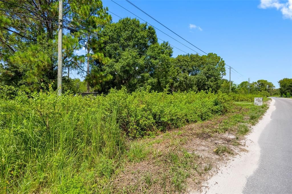 待售: $195,000 (5.89 acres)