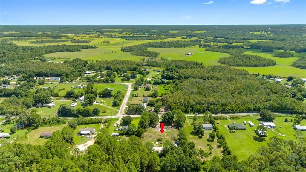 待售: $195,000 (5.89 acres)