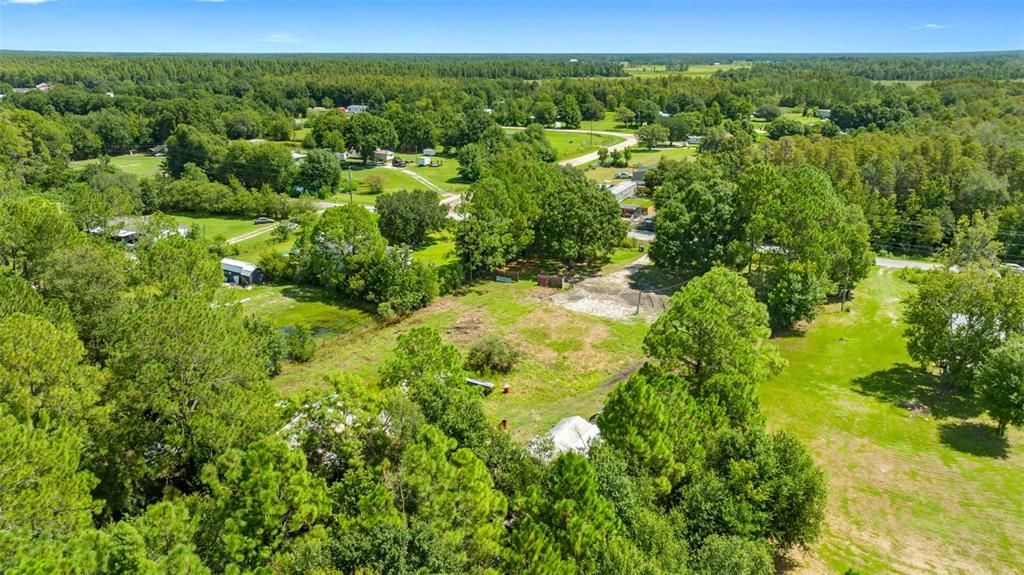 待售: $195,000 (5.89 acres)