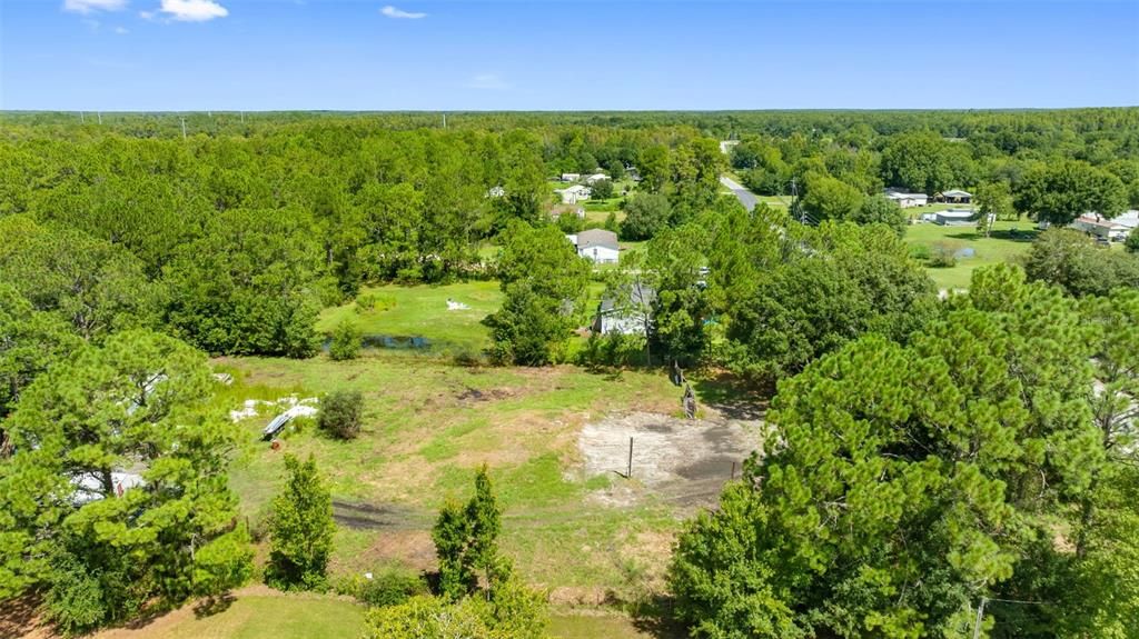 待售: $195,000 (5.89 acres)