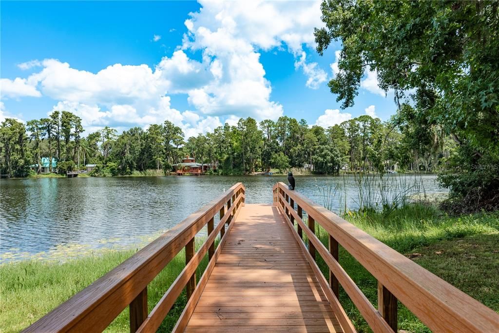 For Sale: $575,000 (4 beds, 2 baths, 1949 Square Feet)