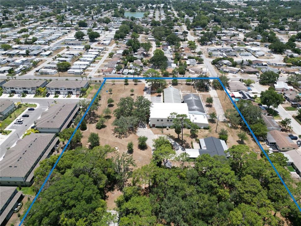 Под контрактом: $950,000 (0 спален, 0 ванн, 20426 Квадратных фут)