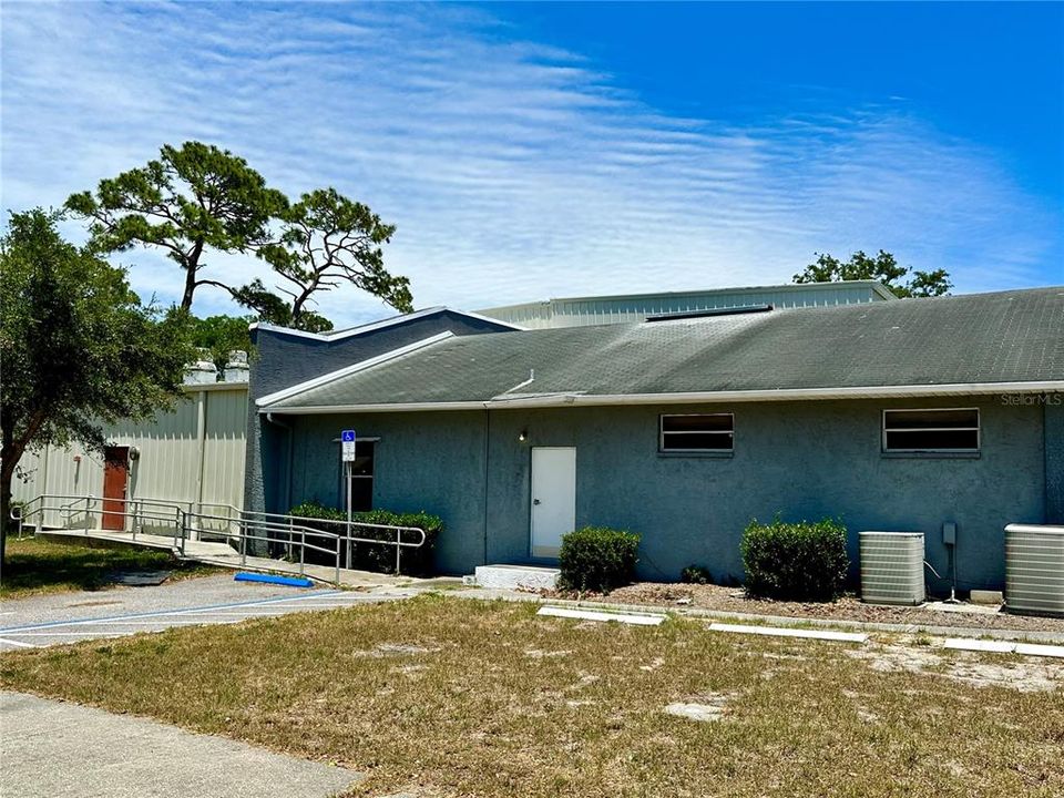 Под контрактом: $950,000 (0 спален, 0 ванн, 20426 Квадратных фут)