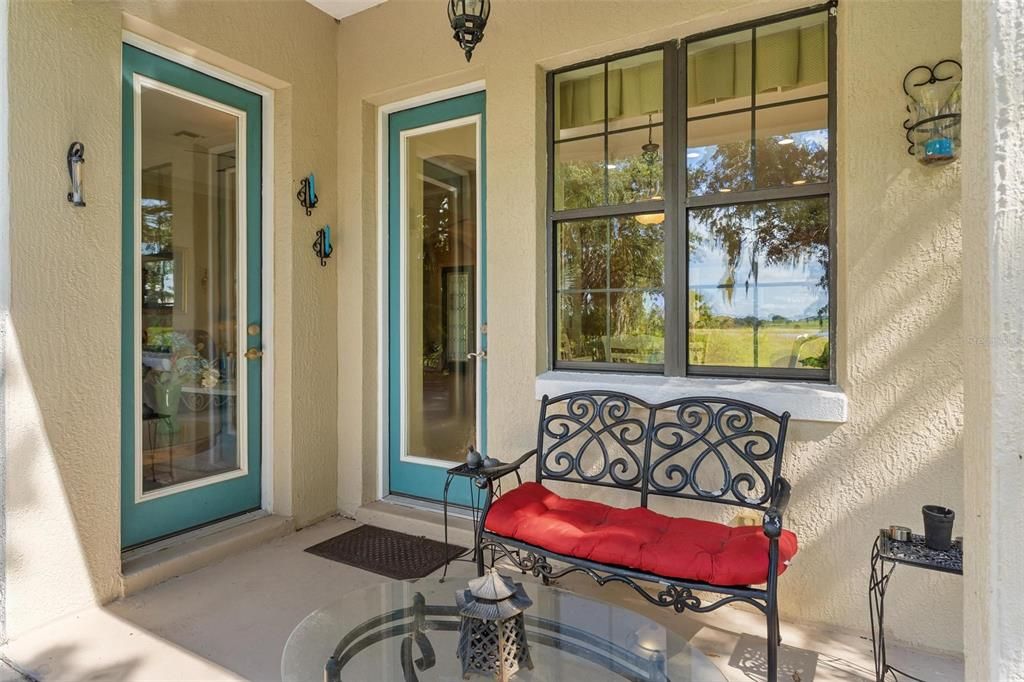 For Sale: $789,900 (3 beds, 2 baths, 1984 Square Feet)