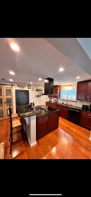 For Sale: $659,000 (4 beds, 3 baths, 2550 Square Feet)