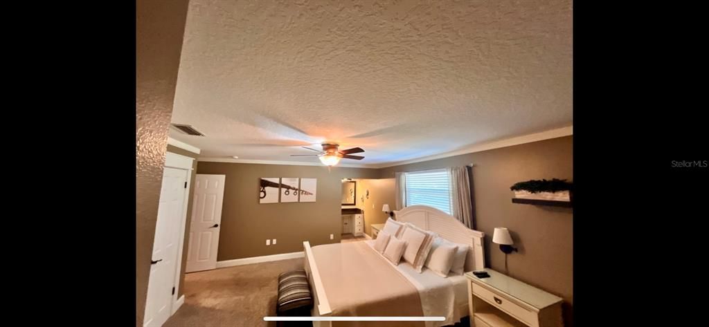 For Sale: $659,000 (4 beds, 3 baths, 2550 Square Feet)