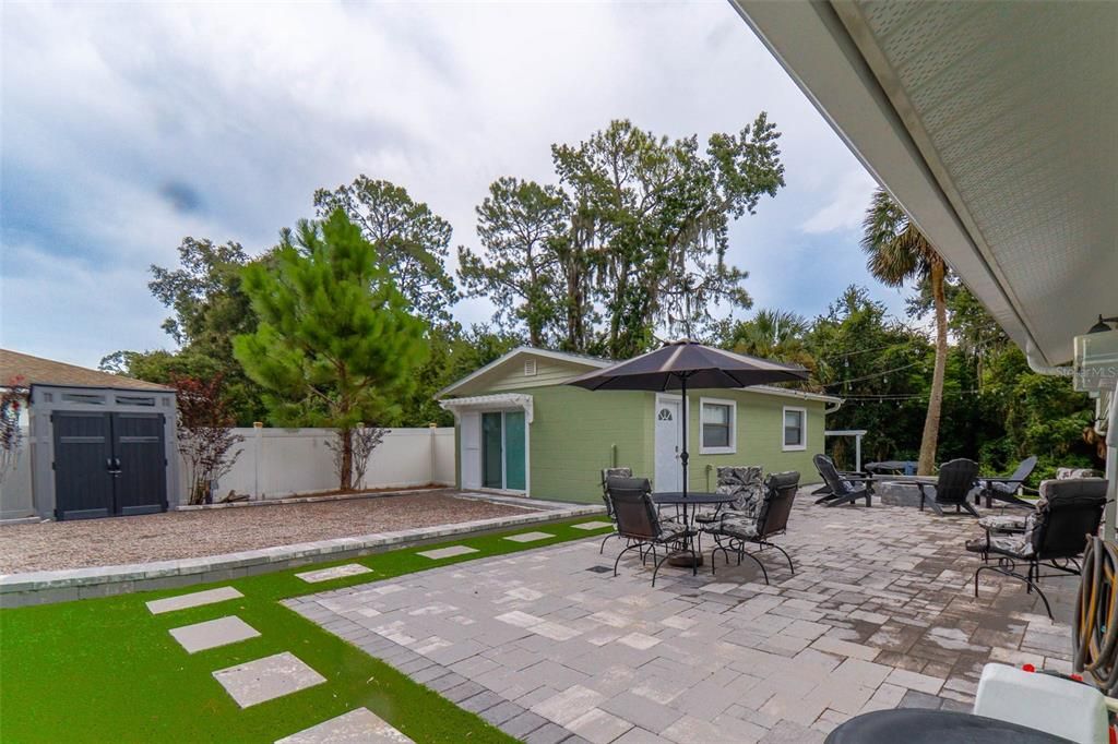 For Sale: $659,000 (4 beds, 3 baths, 2550 Square Feet)