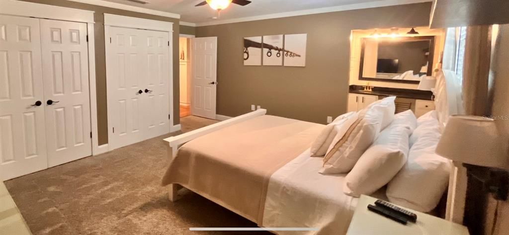 For Sale: $659,000 (4 beds, 3 baths, 2550 Square Feet)