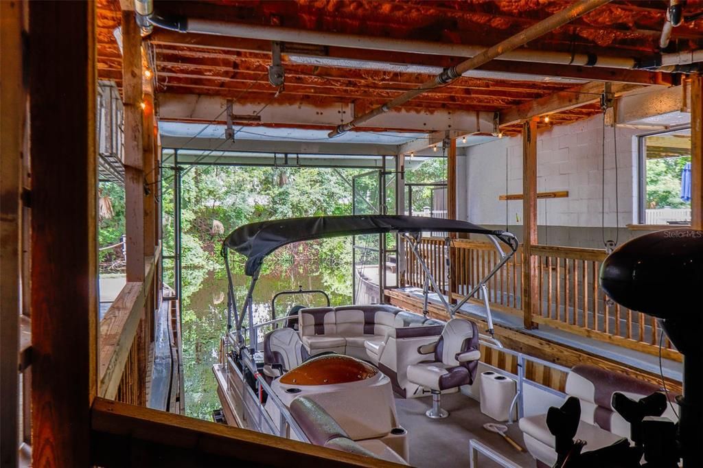 For Sale: $659,000 (4 beds, 3 baths, 2550 Square Feet)