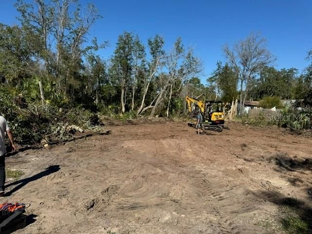 待售: $35,000 (0.19 acres)