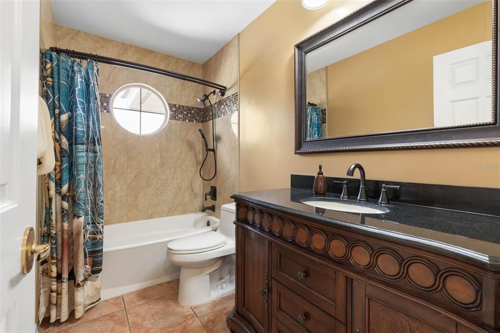 待售: $515,000 (3 贝兹, 2 浴室, 2137 平方英尺)