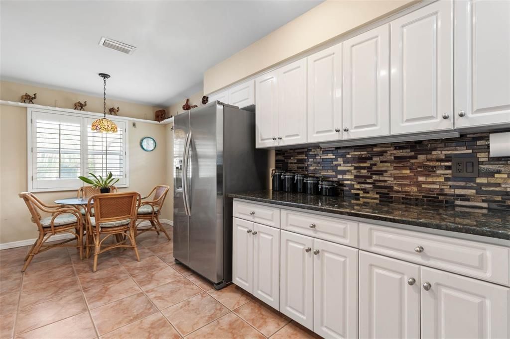 待售: $515,000 (3 贝兹, 2 浴室, 2137 平方英尺)