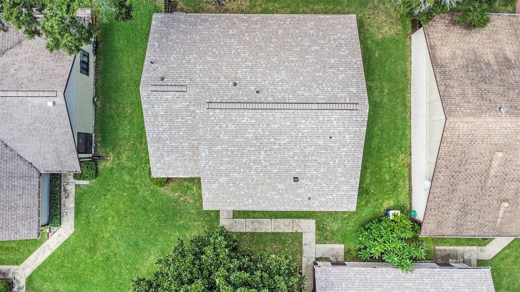 合同活跃: $250,000 (2 贝兹, 2 浴室, 1309 平方英尺)