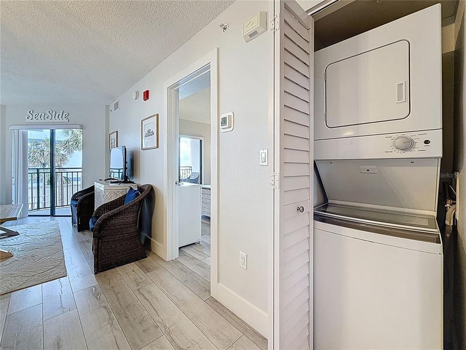 Под контрактом: $682,999 (2 спален, 2 ванн, 750 Квадратных фут)