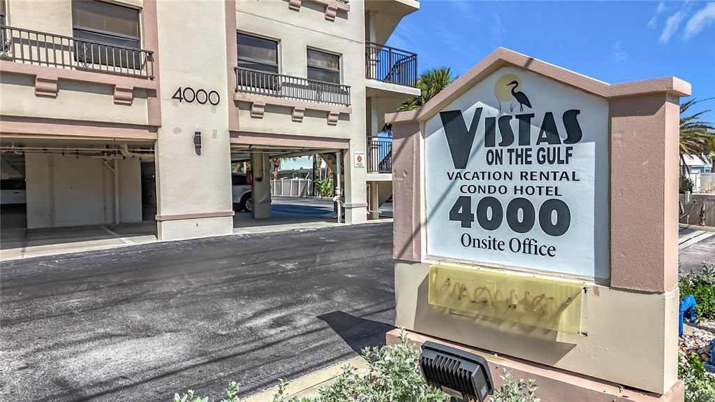 Под контрактом: $682,999 (2 спален, 2 ванн, 750 Квадратных фут)