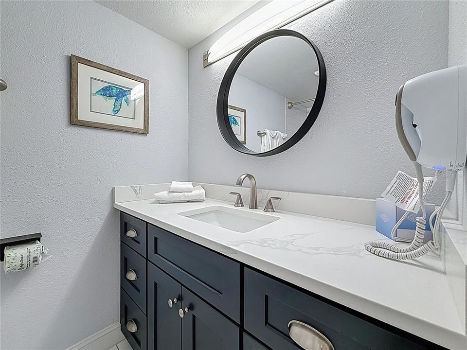 Под контрактом: $682,999 (2 спален, 2 ванн, 750 Квадратных фут)