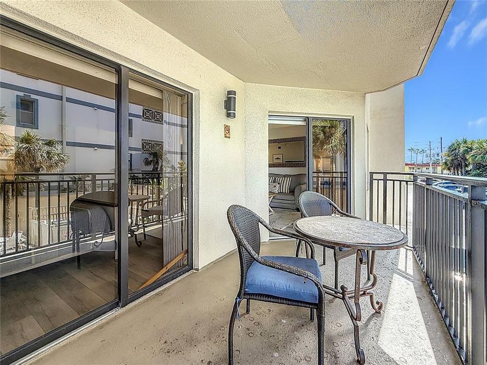 Под контрактом: $682,999 (2 спален, 2 ванн, 750 Квадратных фут)