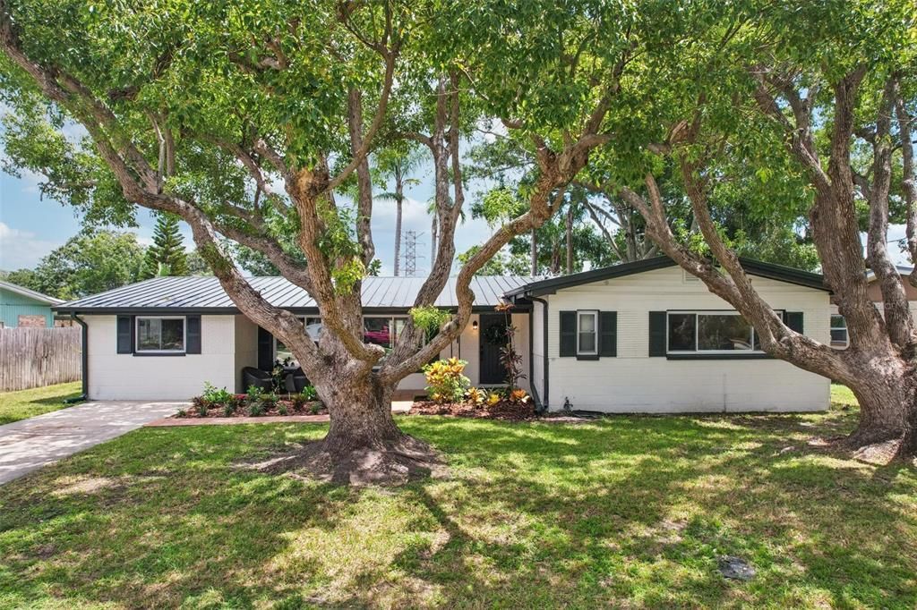 En Venta: $424,500 (3 camas, 2 baños, 1632 Pies cuadrados)