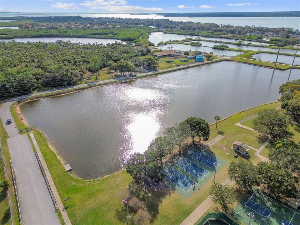 En Venta: $424,500 (3 camas, 2 baños, 1632 Pies cuadrados)