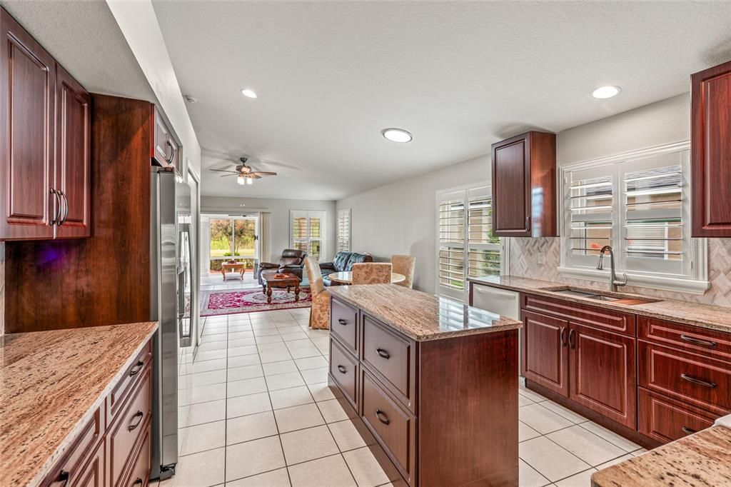 Active With Contract: $380,000 (4 beds, 2 baths, 1936 Square Feet)