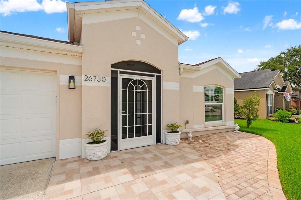 Active With Contract: $380,000 (4 beds, 2 baths, 1936 Square Feet)