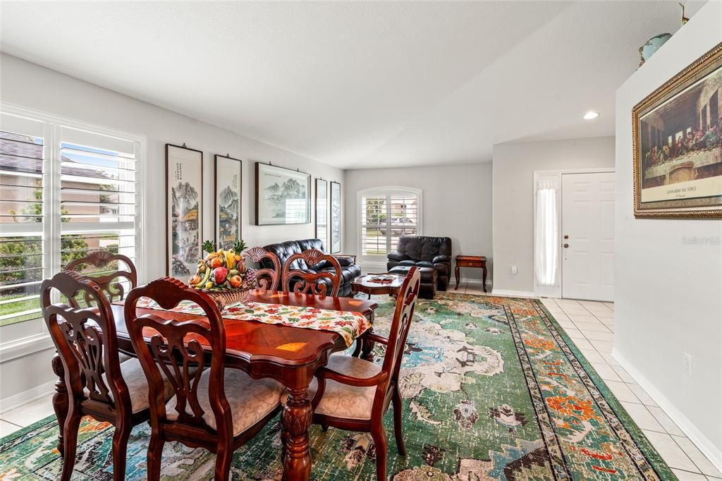 Active With Contract: $380,000 (4 beds, 2 baths, 1936 Square Feet)