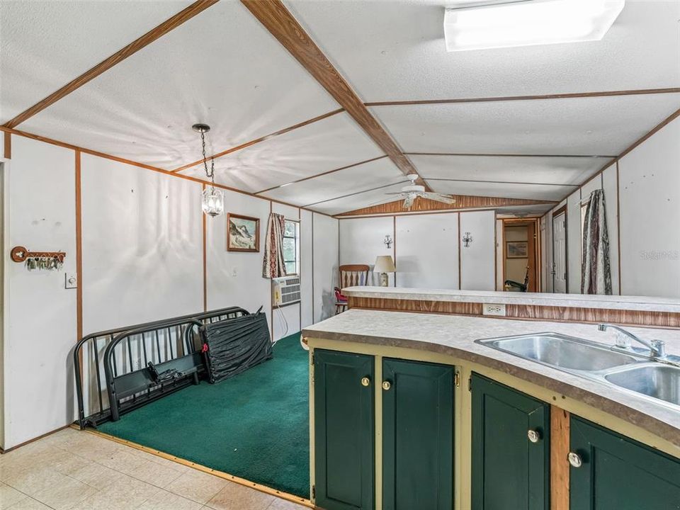 En Venta: $184,900 (2 camas, 2 baños, 784 Pies cuadrados)