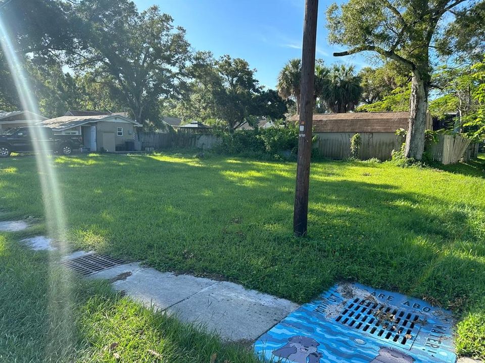 For Sale: $389,000 (4 beds, 0 baths, 1154 Square Feet)