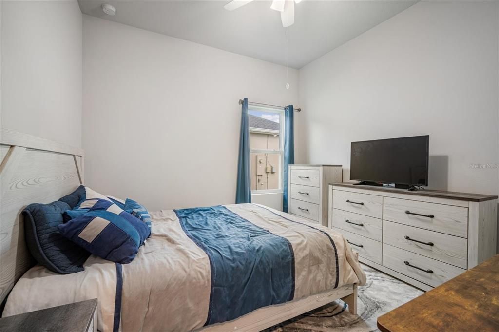 For Sale: $580,000 (5 beds, 4 baths, 2771 Square Feet)