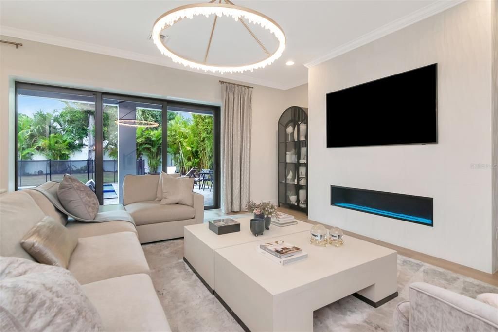 For Rent: $19,000 (5 beds, 4 baths, 4532 Square Feet)