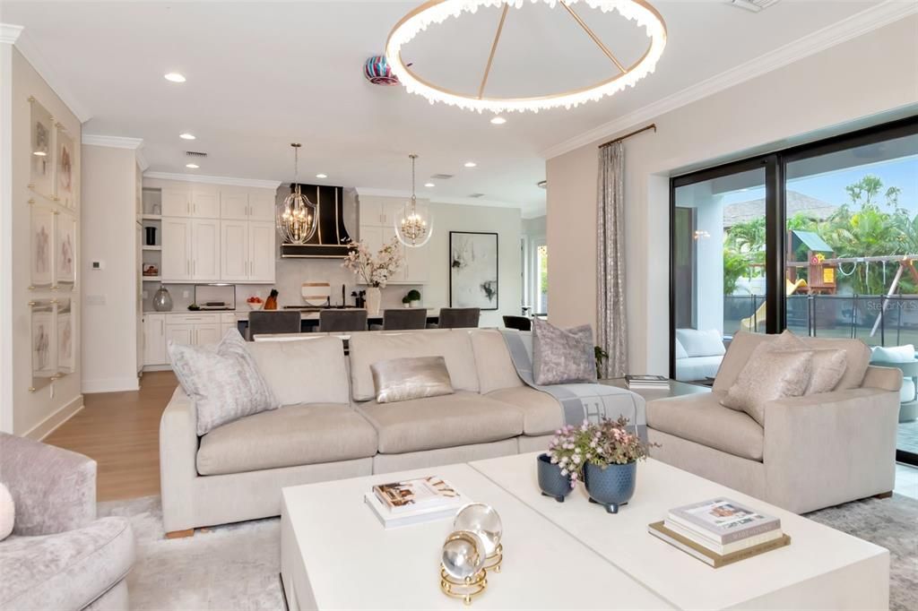 For Rent: $19,000 (5 beds, 4 baths, 4532 Square Feet)