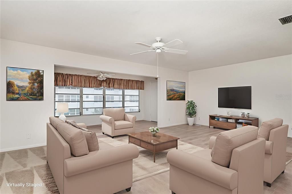 待售: $75,000 (2 贝兹, 2 浴室, 1361 平方英尺)