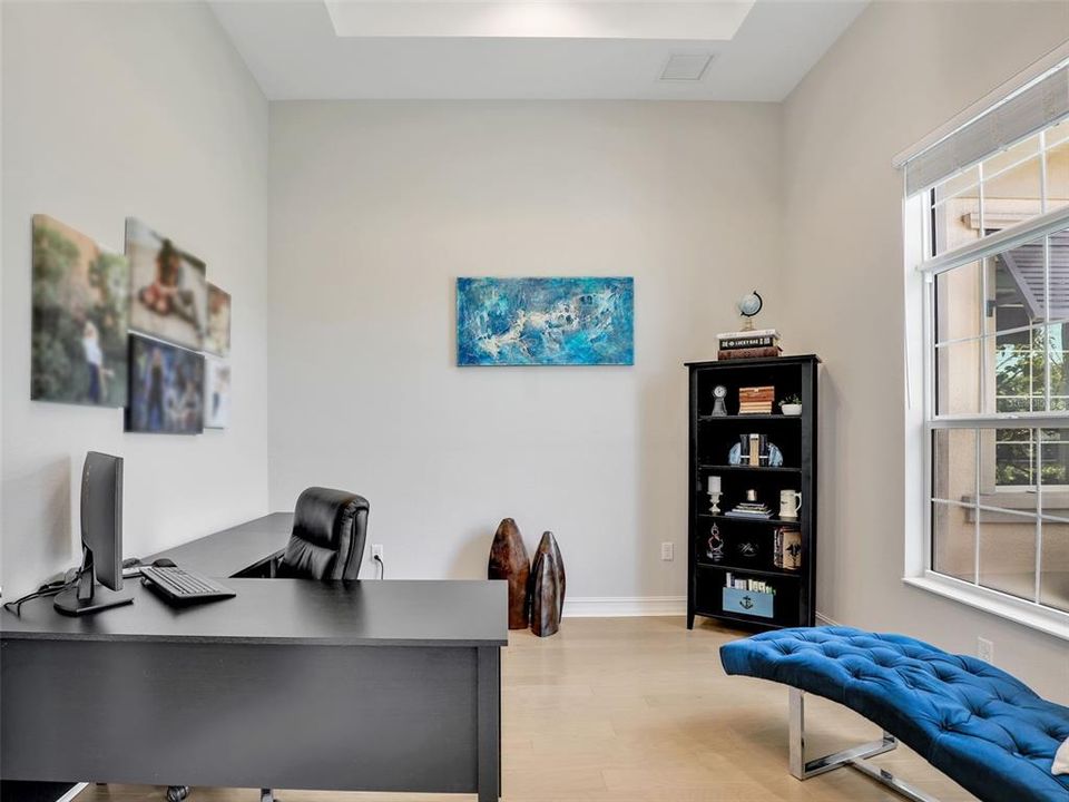 For Sale: $879,900 (4 beds, 2 baths, 2295 Square Feet)