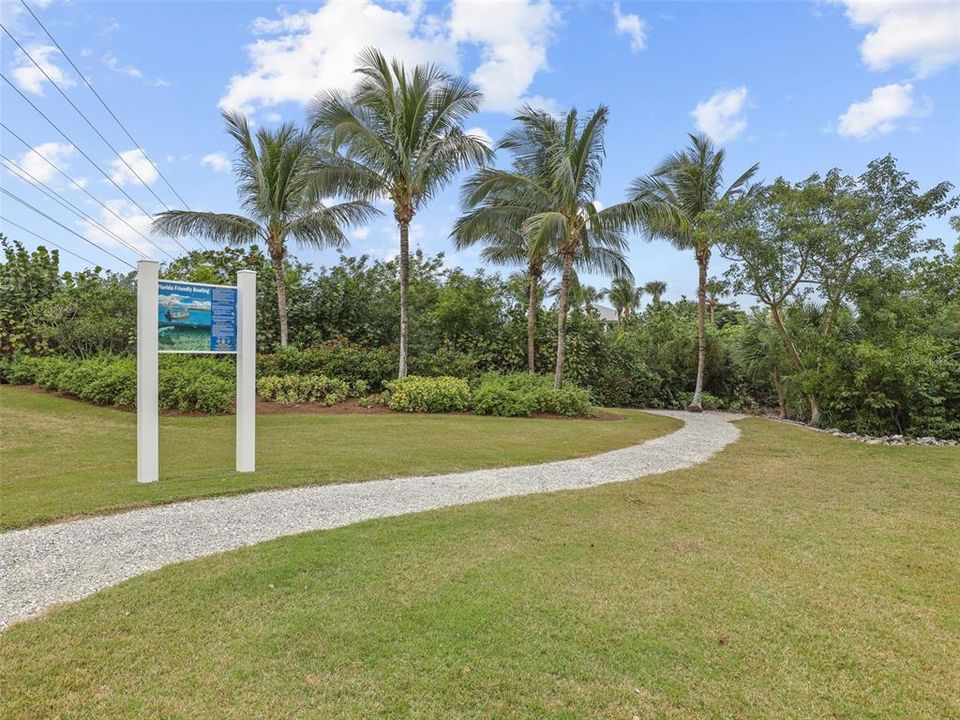 For Sale: $879,900 (4 beds, 2 baths, 2295 Square Feet)