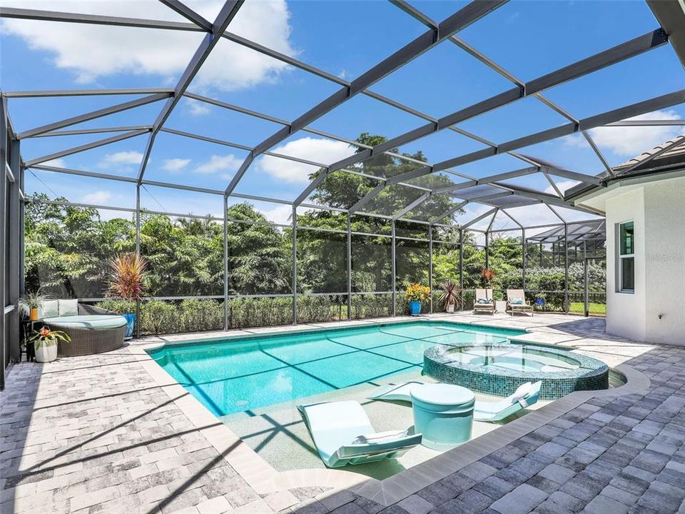 For Sale: $879,900 (4 beds, 2 baths, 2295 Square Feet)