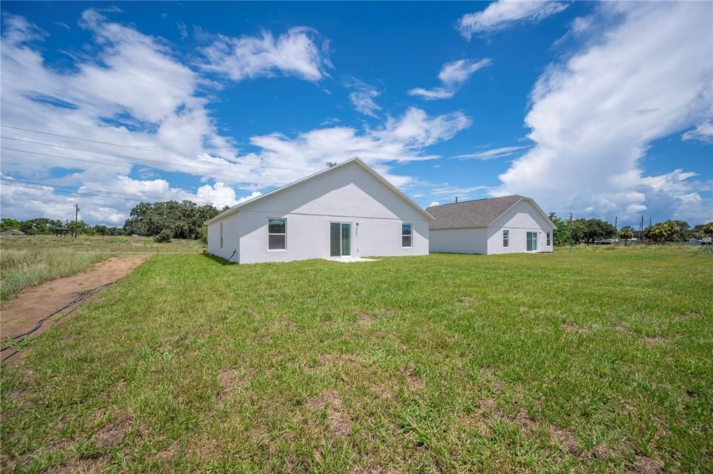 For Sale: $263,950 (3 beds, 2 baths, 1447 Square Feet)