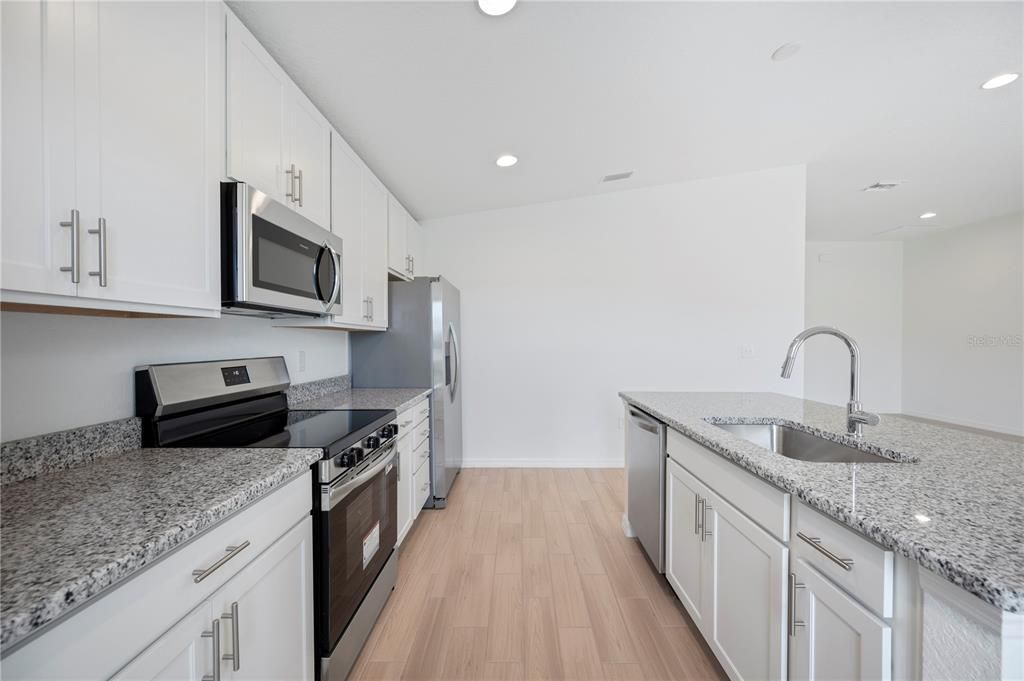 For Sale: $263,950 (3 beds, 2 baths, 1447 Square Feet)