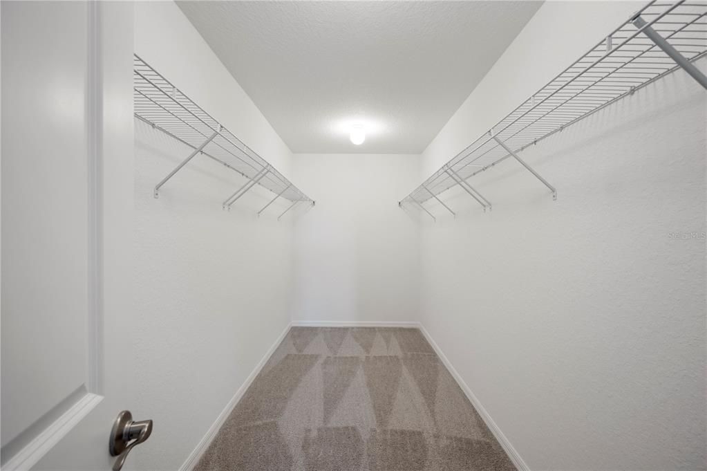 For Sale: $263,950 (3 beds, 2 baths, 1447 Square Feet)