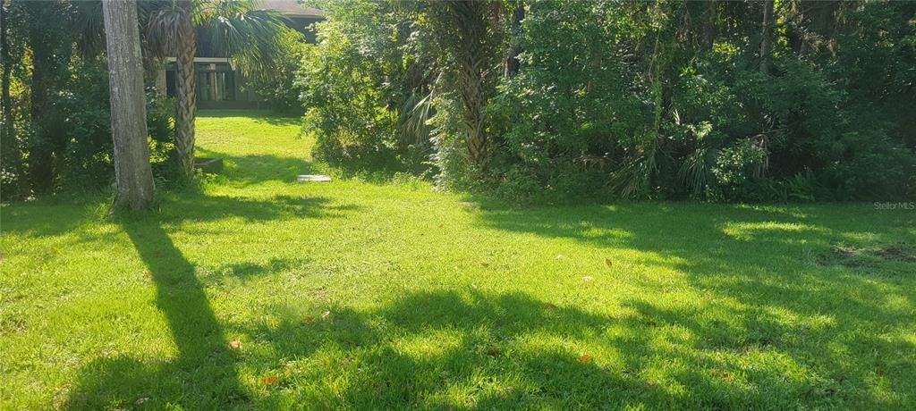 For Sale: $210,000 (2 beds, 2 baths, 897 Square Feet)