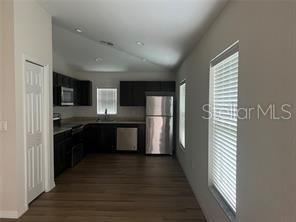 En Renta: $1,550 (3 camas, 2 baños, 1074 Pies cuadrados)