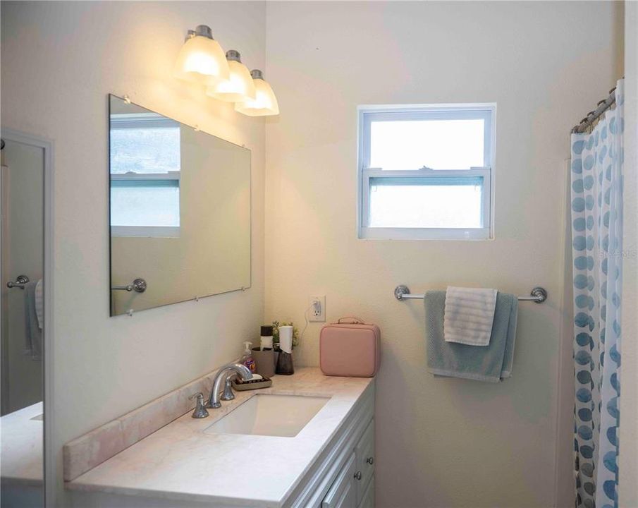 En Venta: $2,650,000 (2 camas, 3 baños, 1424 Pies cuadrados)