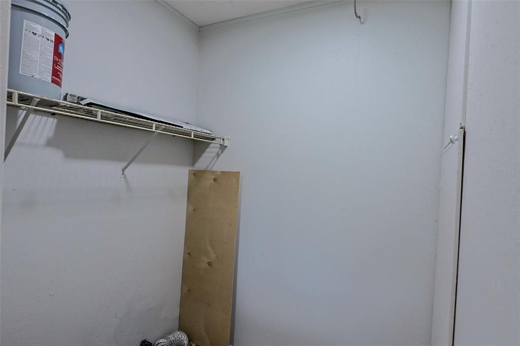 待售: $129,900 (2 贝兹, 2 浴室, 1512 平方英尺)