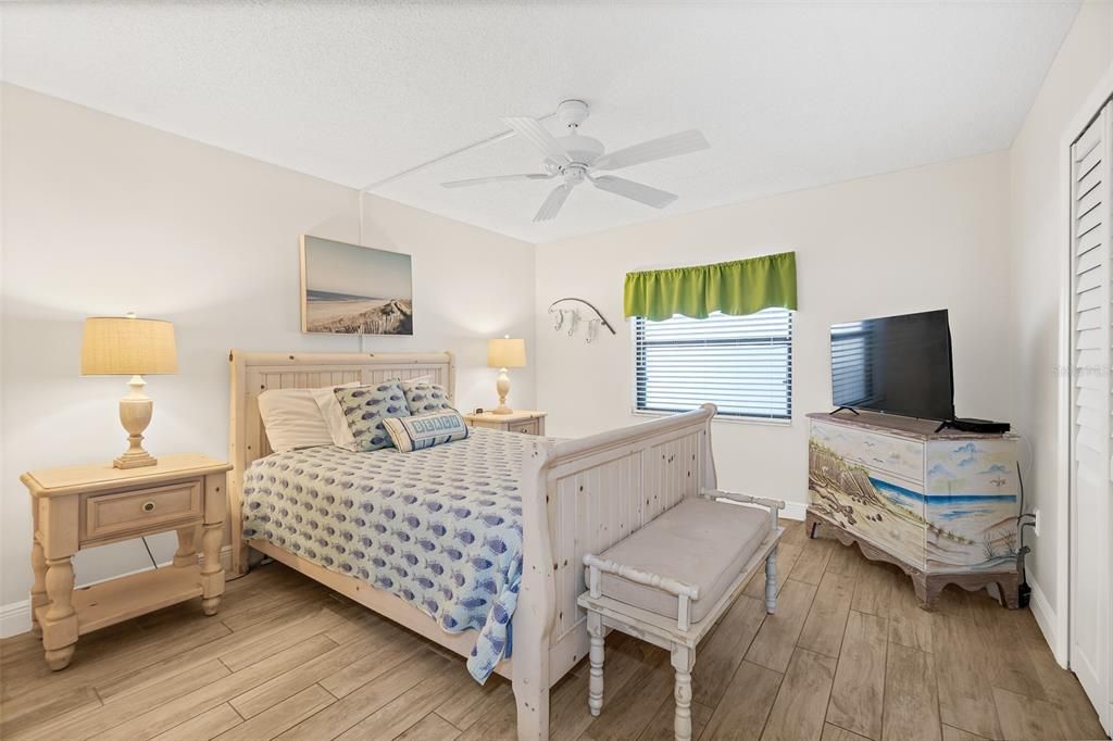 Activo con contrato: $574,500 (2 camas, 2 baños, 1296 Pies cuadrados)