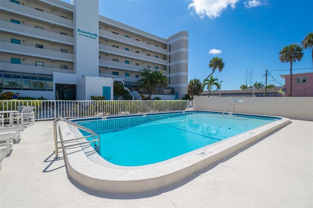 Activo con contrato: $574,500 (2 camas, 2 baños, 1296 Pies cuadrados)